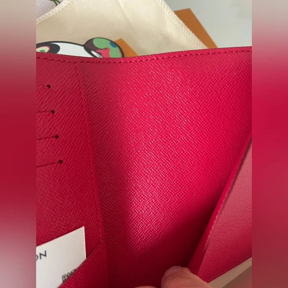 Louis Vuitton Passport Cover - Picture 6 of 8